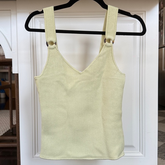 Ecru V Neck Ring Detail Tank - Picture 5 of 6